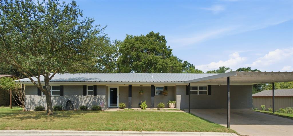 616 S Bowie Street Property Photo 1