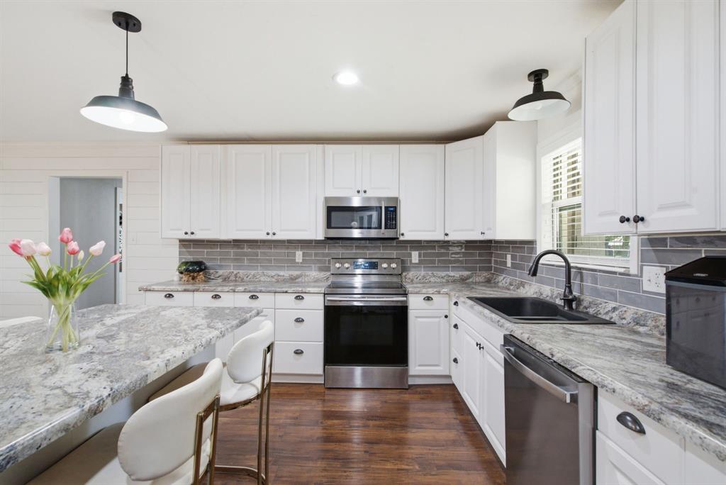 616 S Bowie Street Property Photo 4