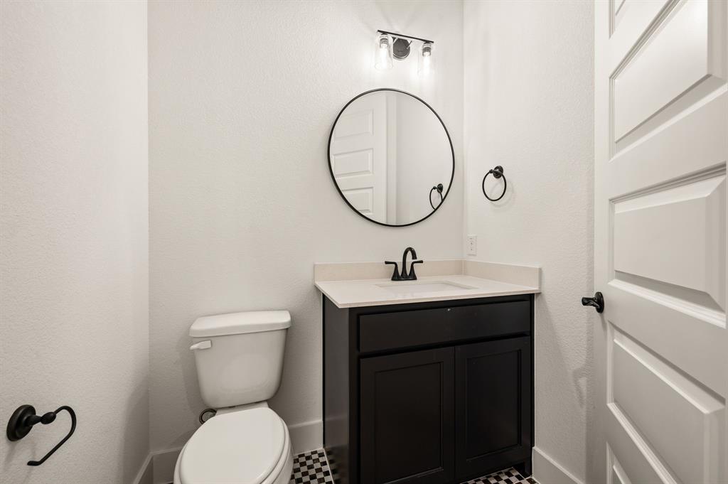 704 Blackbird Drive Property Photo 21