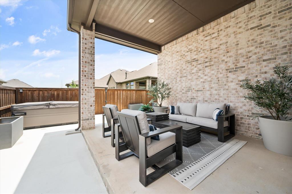 2603 Trinity Ridge Street Property Photo 35