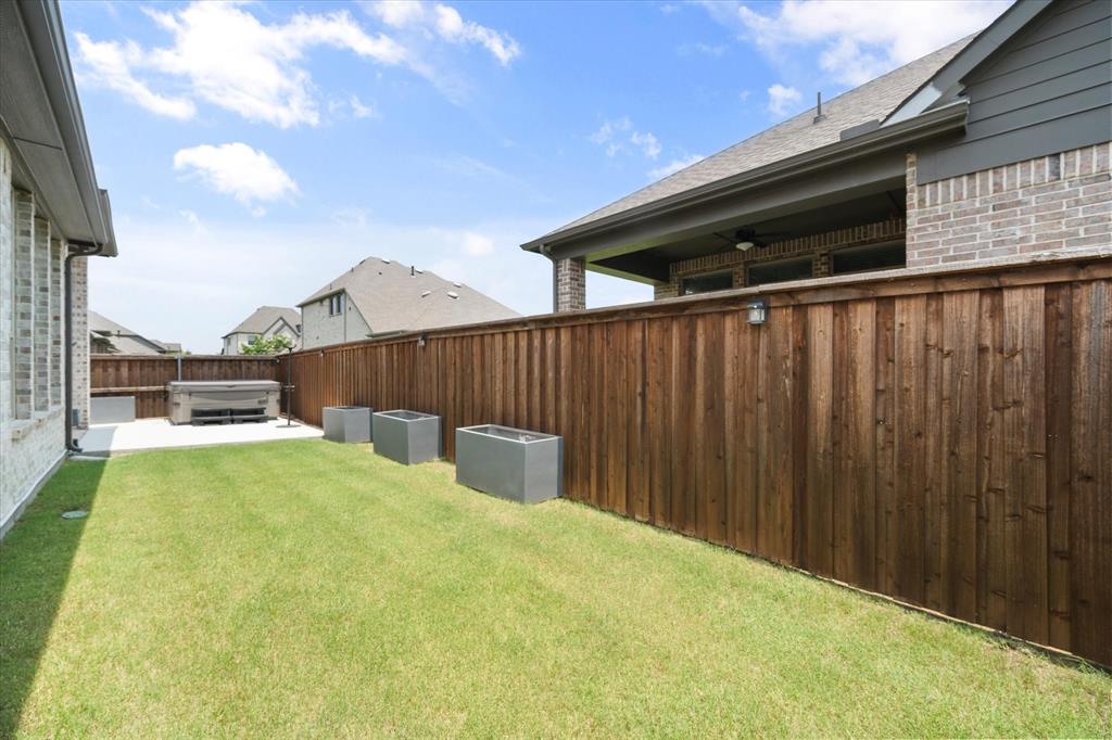 2603 Trinity Ridge Street Property Photo 36