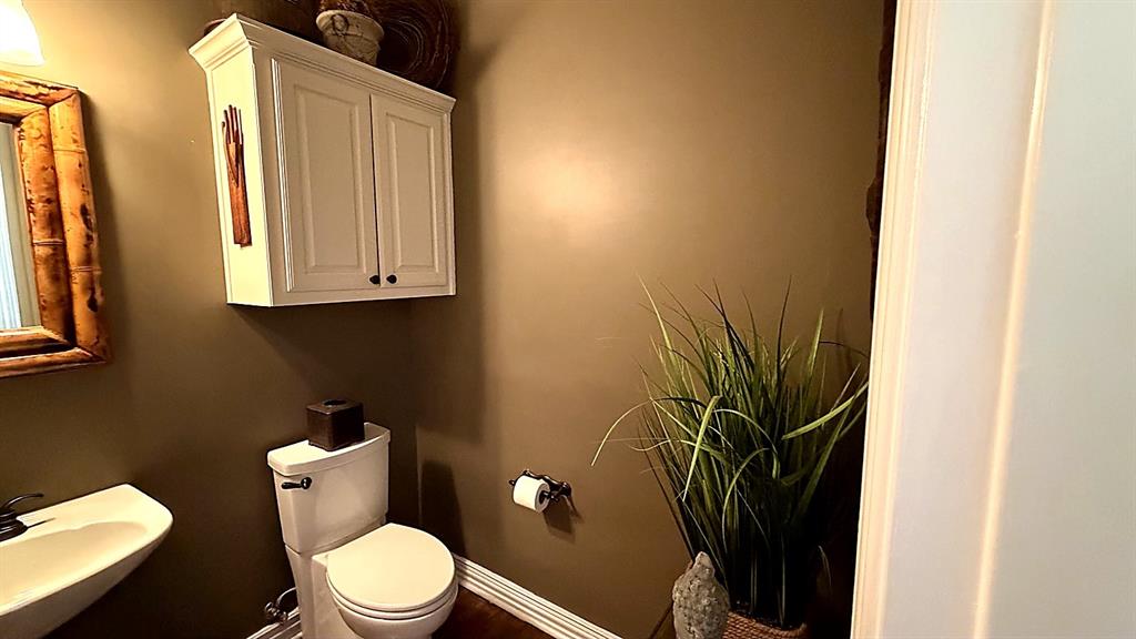 837 Glen Garry Drive Property Photo 9