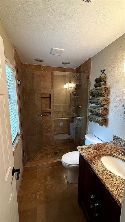 837 Glen Garry Drive Property Photo 15