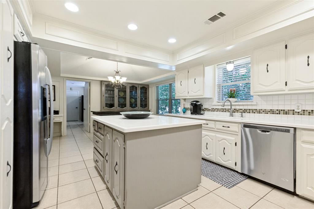 9108 Clayco Drive Property Photo 13