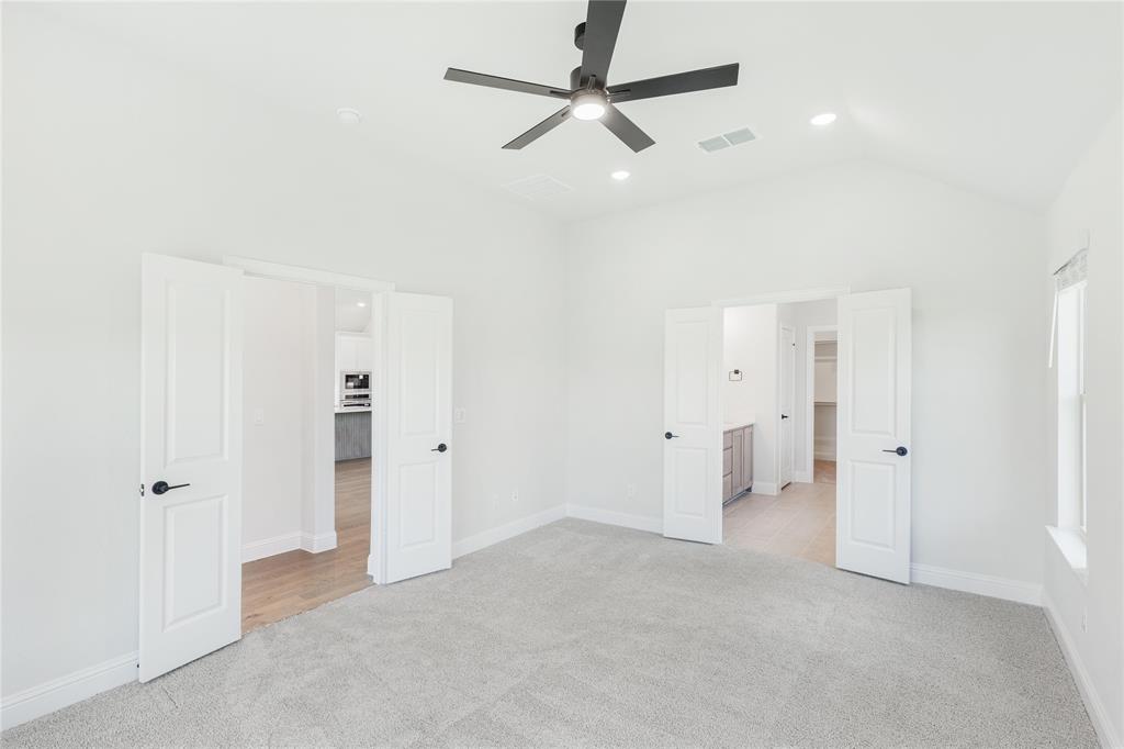 549 Red Maple Road Property Photo 17