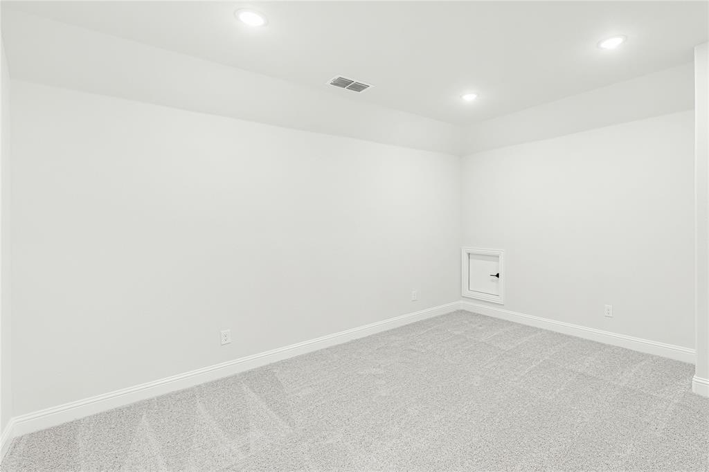 549 Red Maple Road Property Photo 24