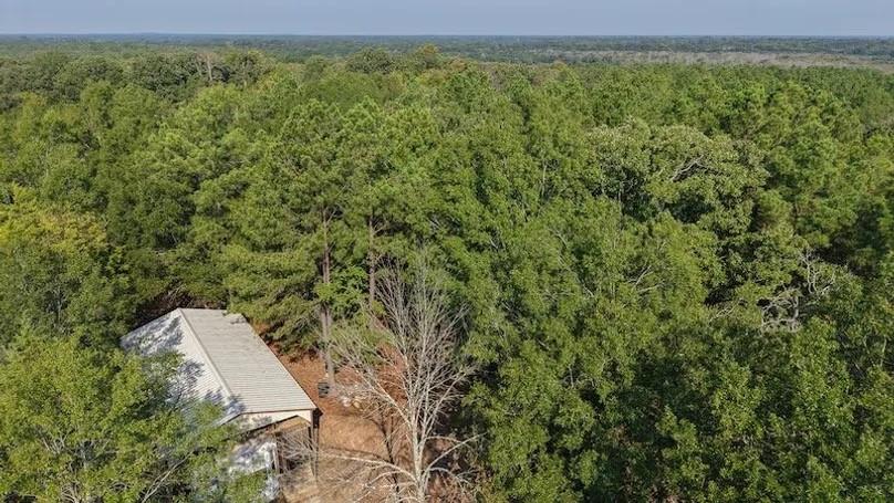 0000 Cr-3401 Property Photo 2