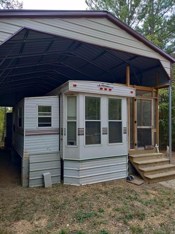 0000 Cr-3401 Property Photo 6