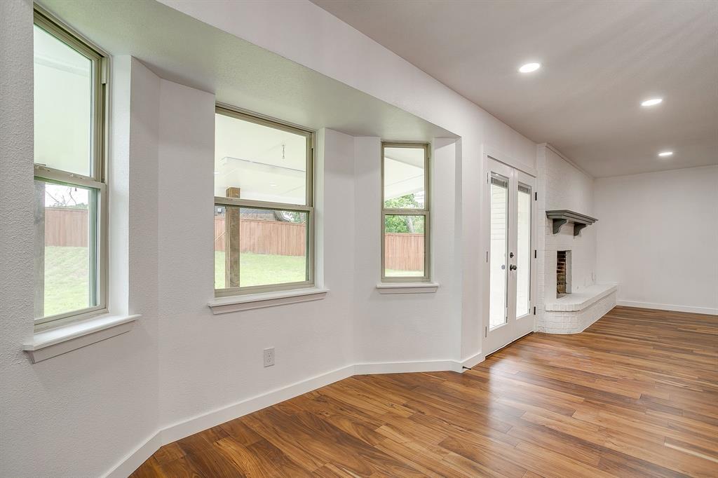 220 Rolling Hills Drive Property Photo 19