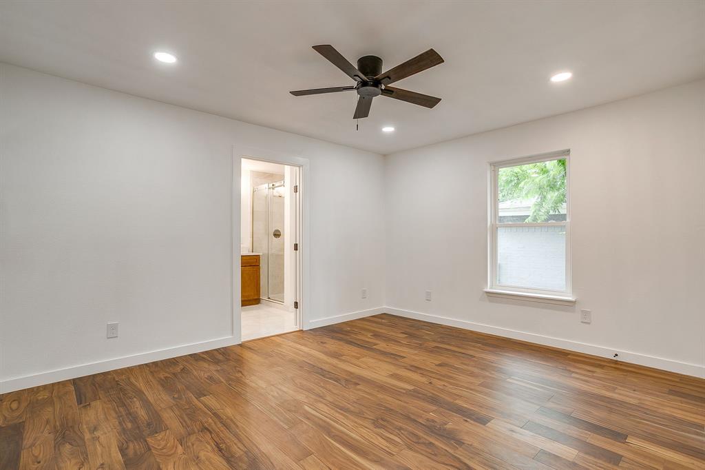 220 Rolling Hills Drive Property Photo 23