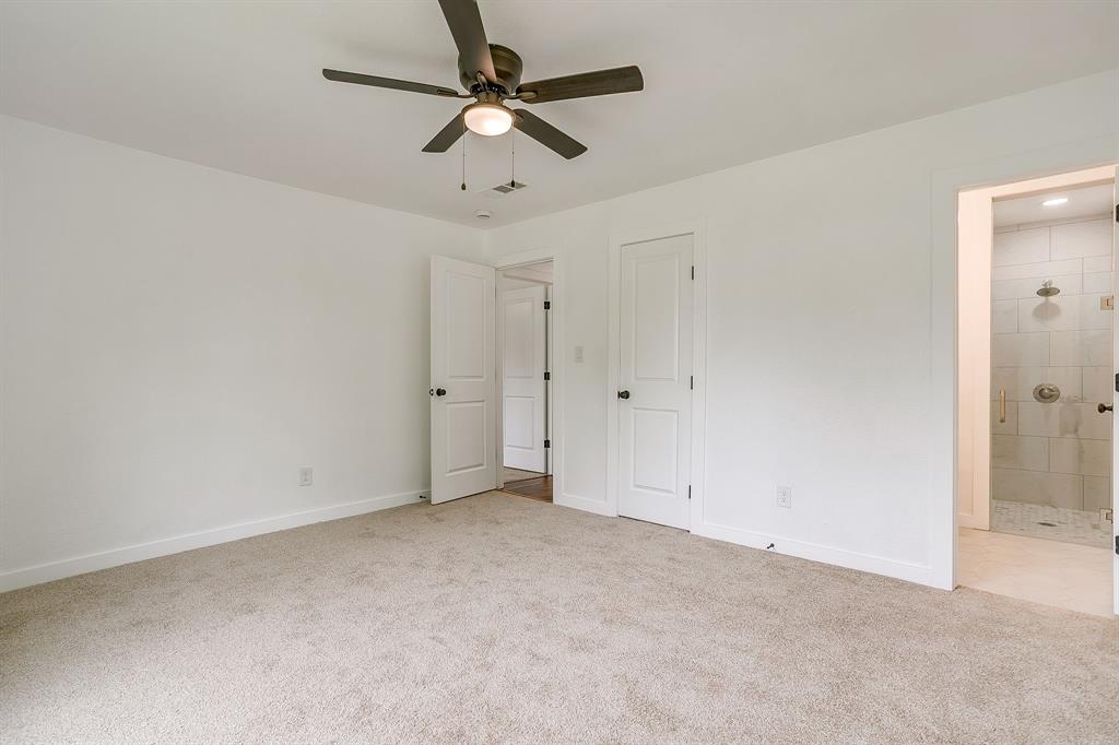 220 Rolling Hills Drive Property Photo 33