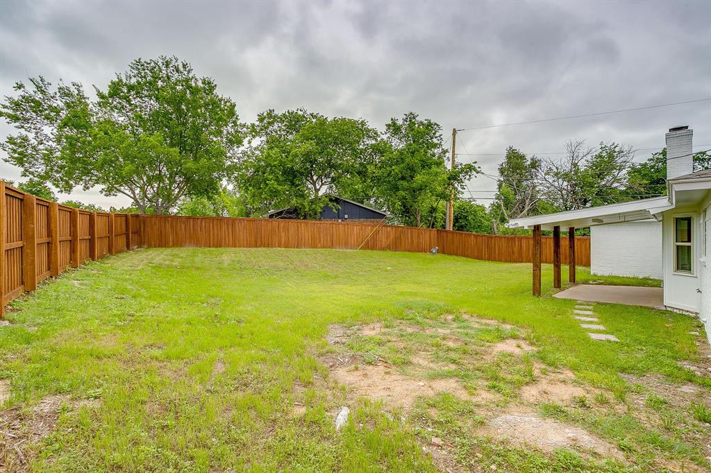 220 Rolling Hills Drive Property Photo 39