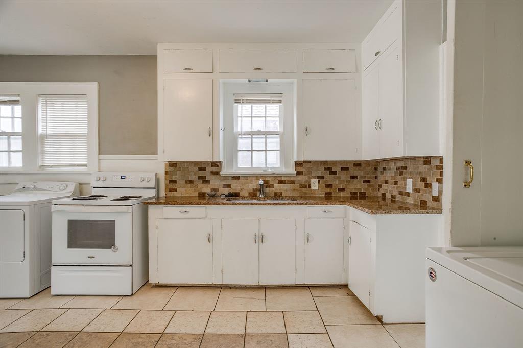 3148 Rogers Avenue 3 Property Photo 16