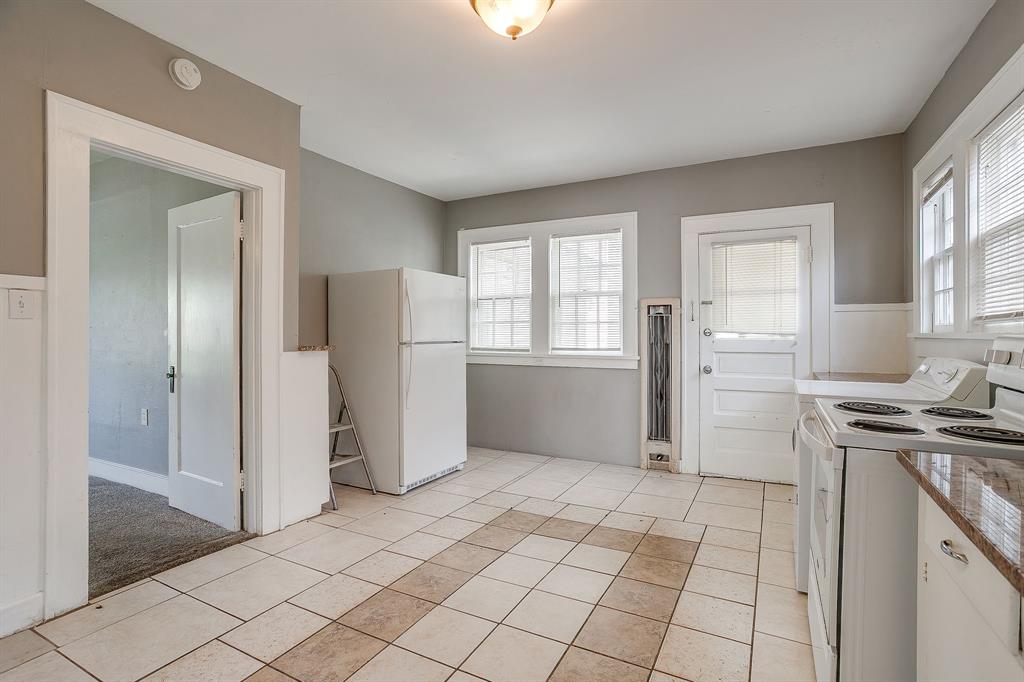 3148 Rogers Avenue 3 Property Photo 17
