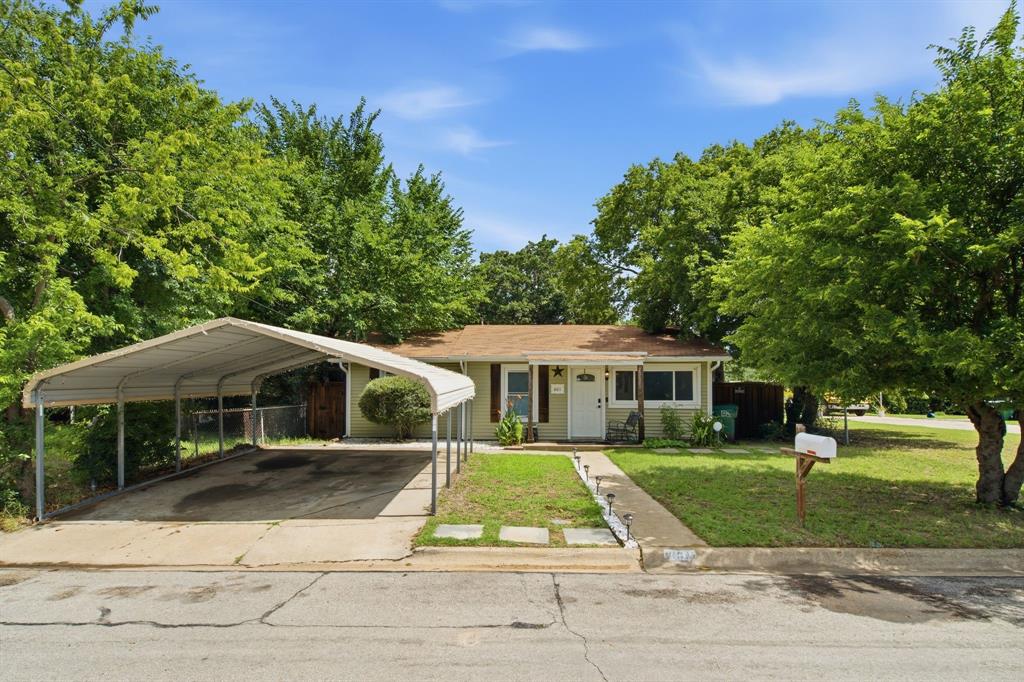 601 Park Lane Property Photo 1