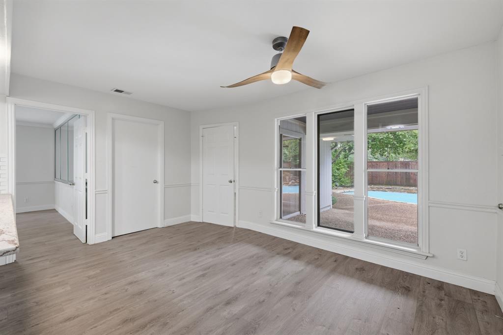 6908 Heatherknoll Drive Property Photo 17