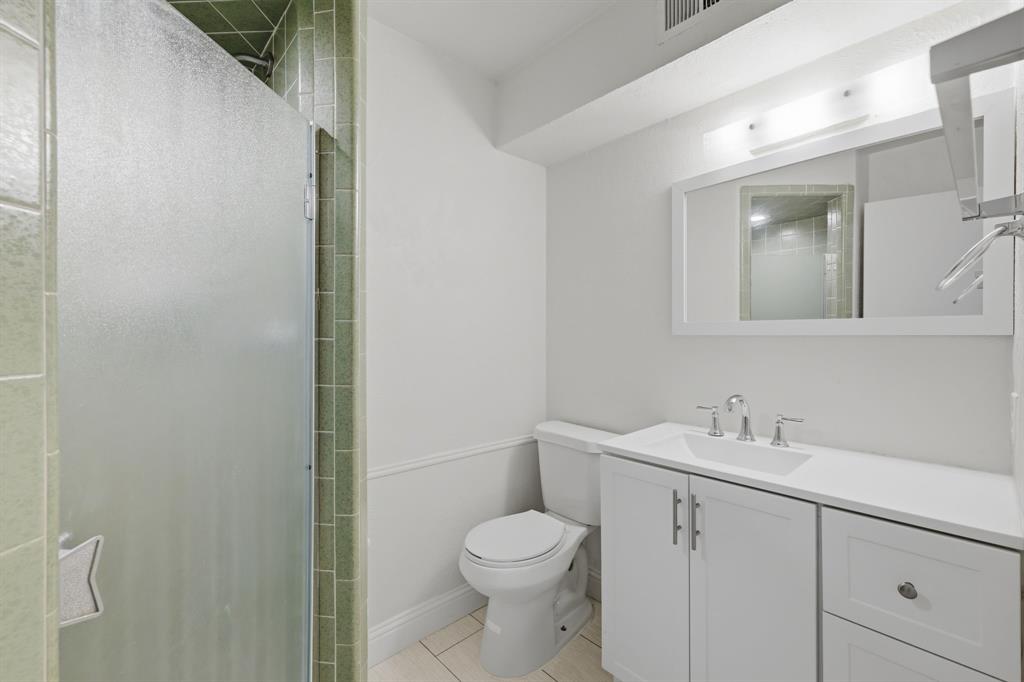 6908 Heatherknoll Drive Property Photo 20