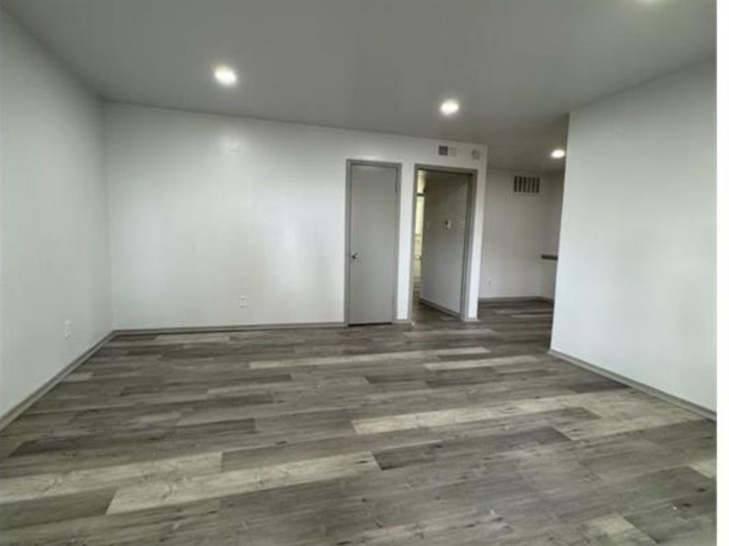 5645 Gaston Avenue 214 Property Photo 1