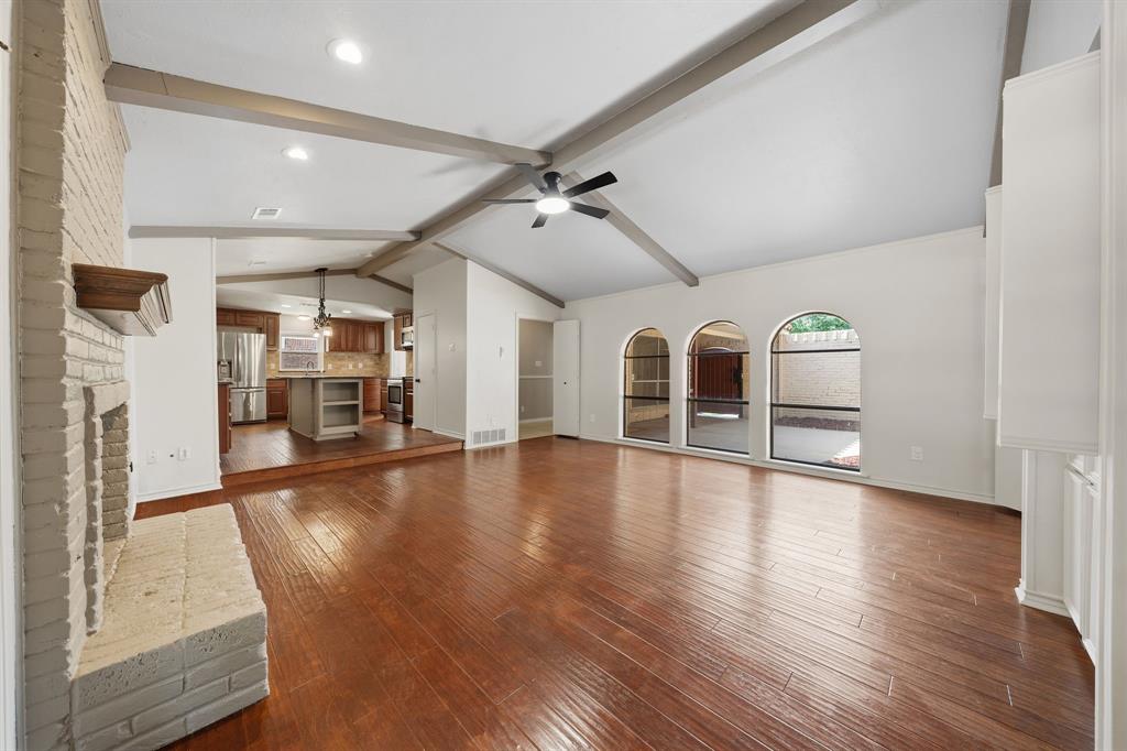 416 Forest Grove Drive Property Photo 2
