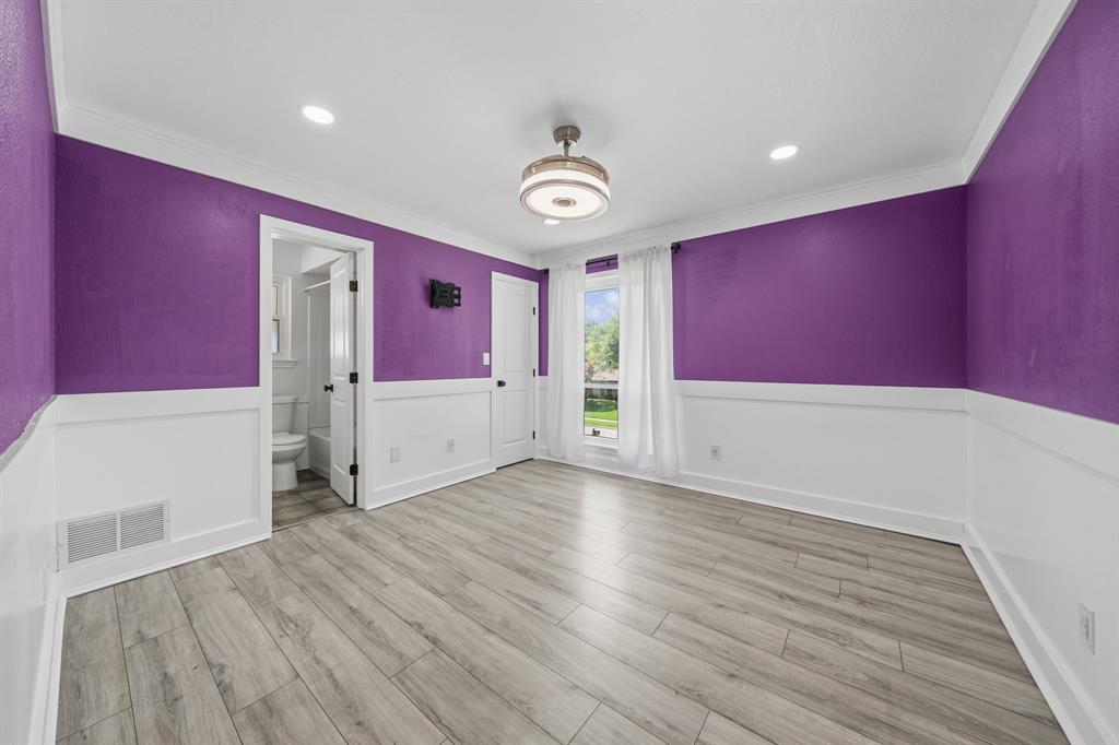 416 Forest Grove Drive Property Photo 24