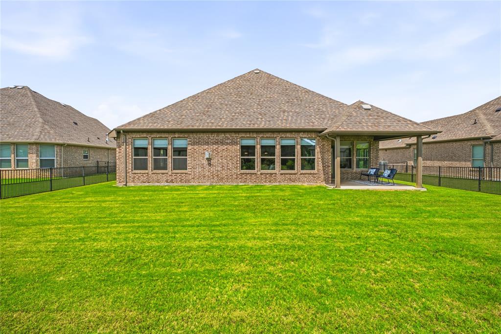 1086 Mickelson Drive Property Photo 23