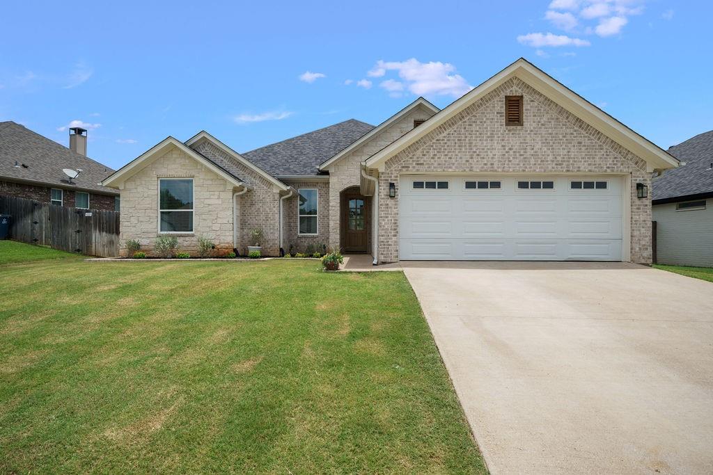 1121 Nate Circle Property Photo 3