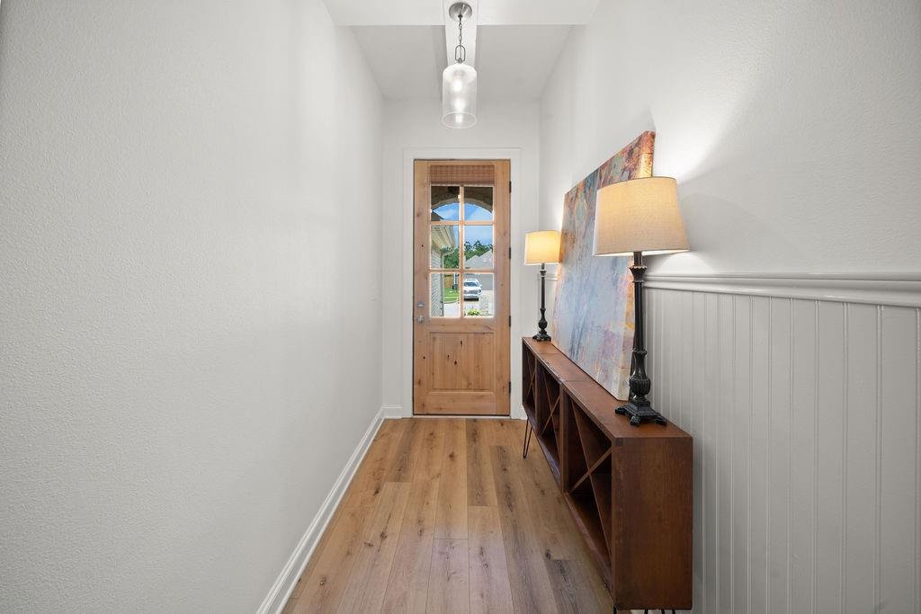 1121 Nate Circle Property Photo 5