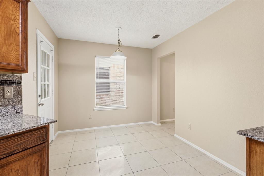 6720 Elk Trail Property Photo 6
