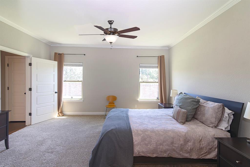 815 Chestnut Grove Drive Property Photo 10