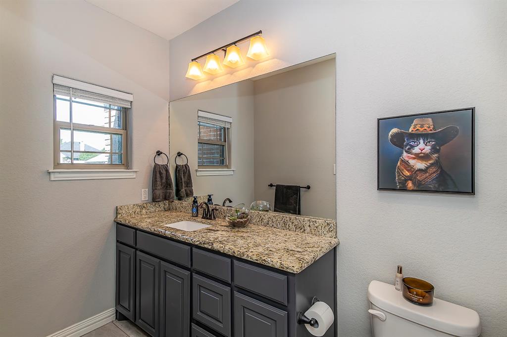 815 Chestnut Grove Drive Property Photo 15