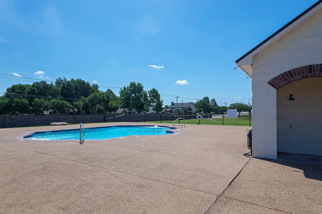 815 Chestnut Grove Drive Property Photo 22