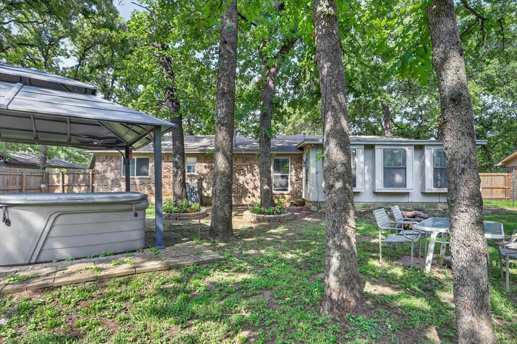 728 Lake Crest Parkway Property Photo 27