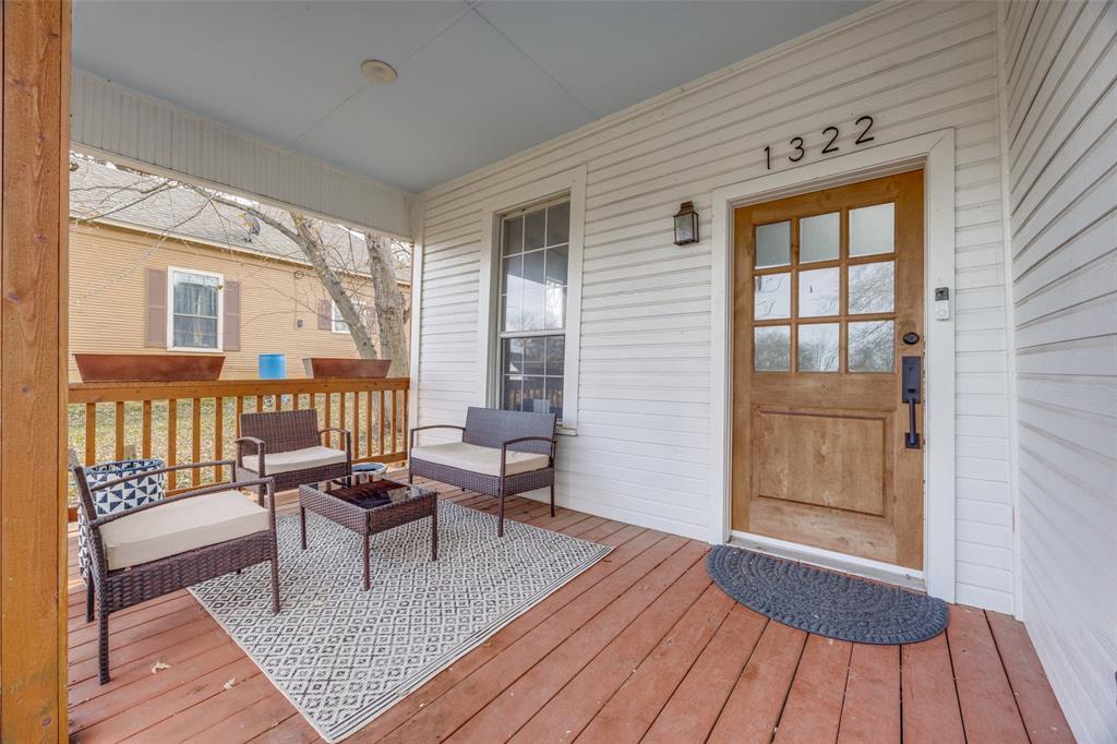 1322 Sears Street Property Photo 3