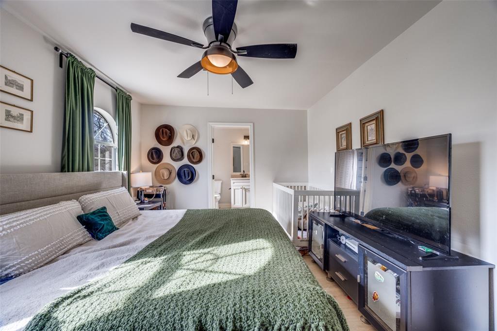 1322 Sears Street Property Photo 16