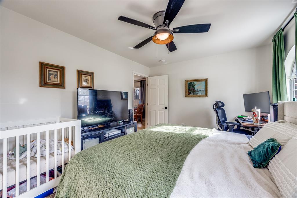 1322 Sears Street Property Photo 17