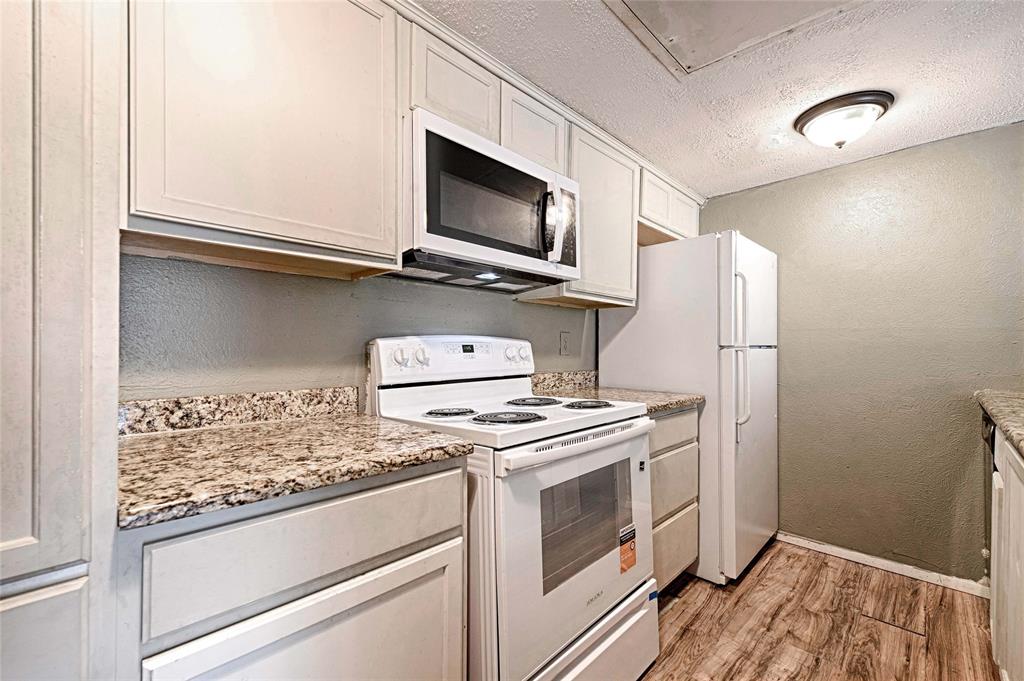 15889 Preston Road 1001 Property Photo 8