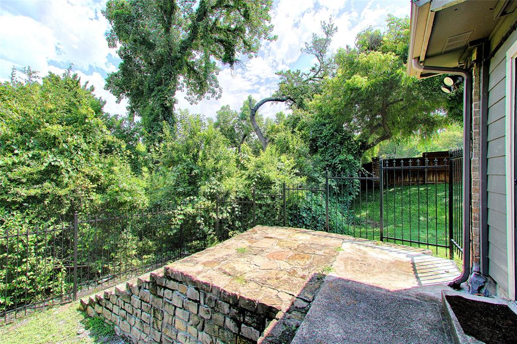 15889 Preston Road 1001 Property Photo 21