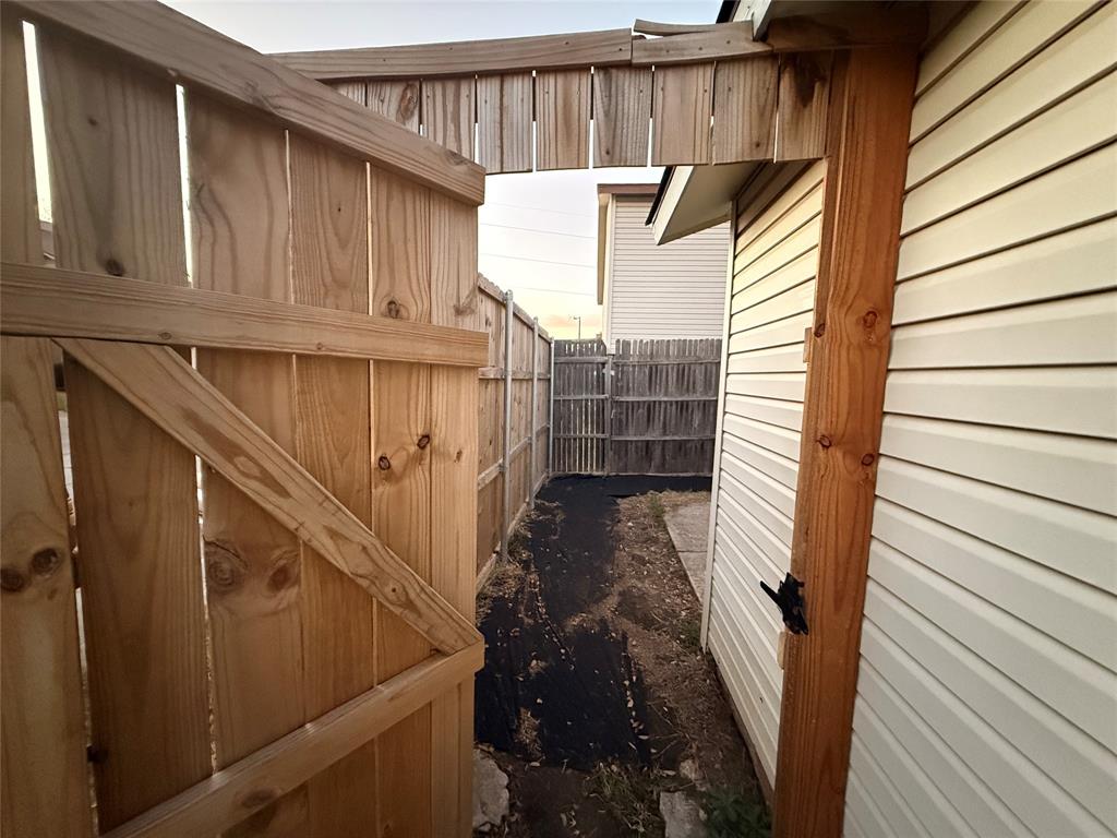 401 San Maria Drive Property Photo 9