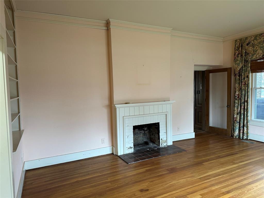 509 E Main Street Property Photo 6