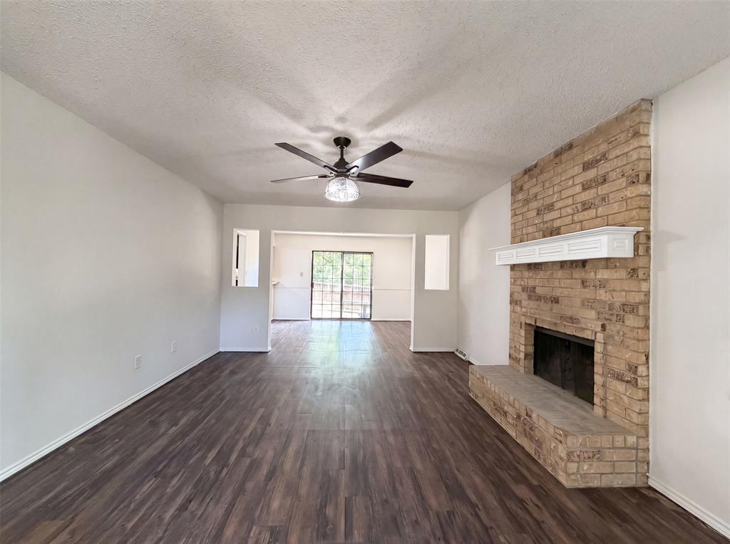 3805 Brookfield Drive Property Photo 5