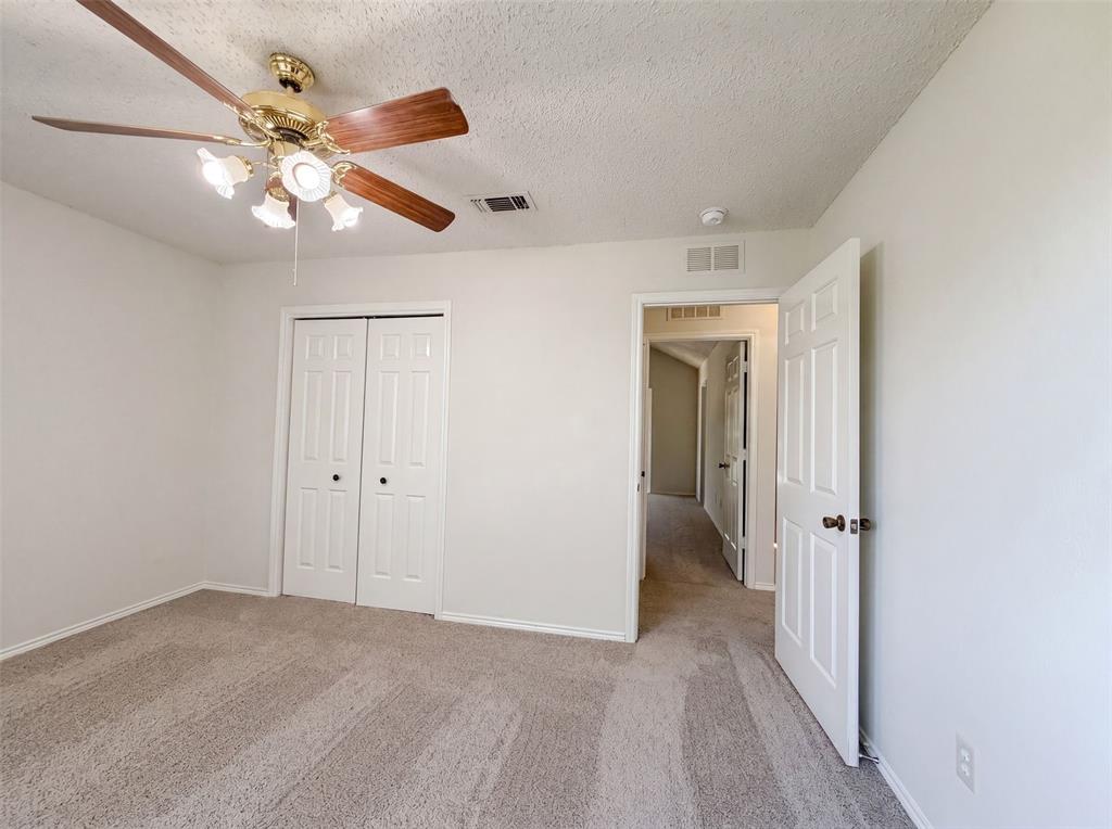 3805 Brookfield Drive Property Photo 13