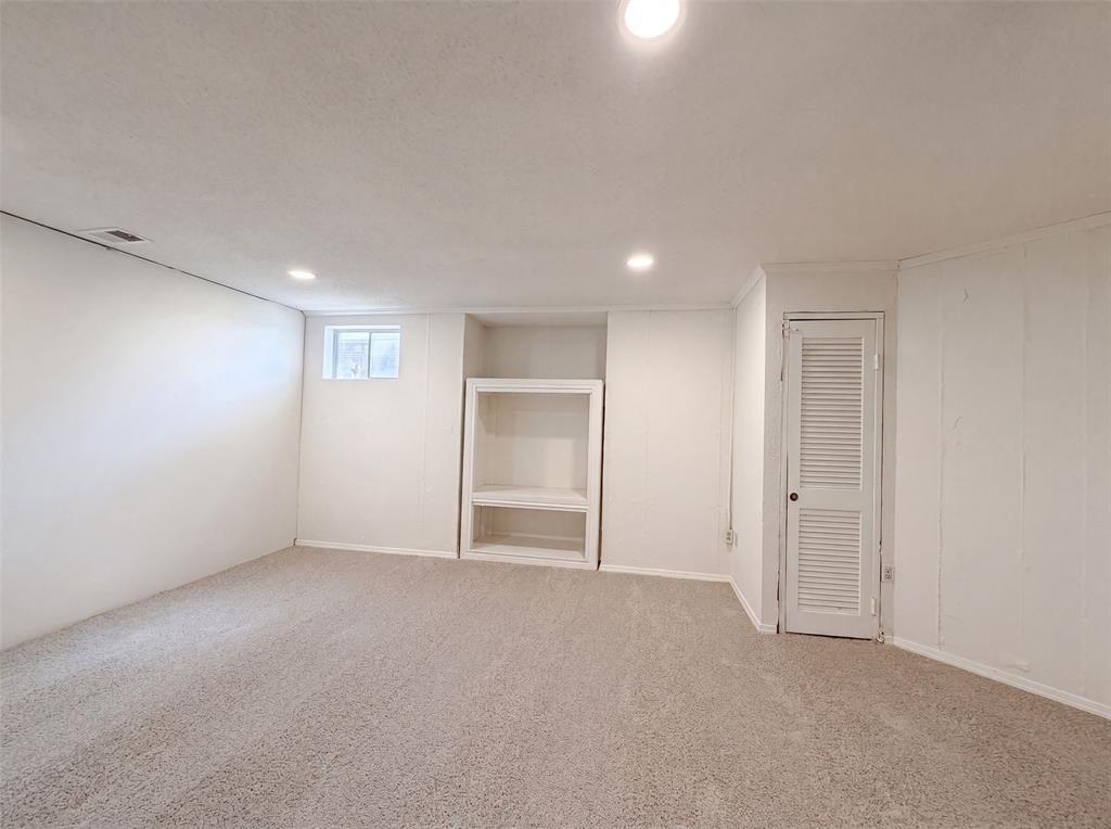 3805 Brookfield Drive Property Photo 16