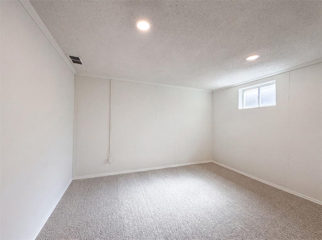3805 Brookfield Drive Property Photo 18