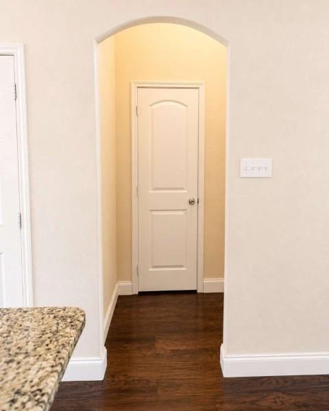 2760 Indian Oak Drive Property Photo 9