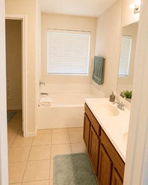 2760 Indian Oak Drive Property Photo 18