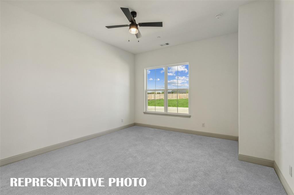 1038 Splitrock Drive Property Photo 8