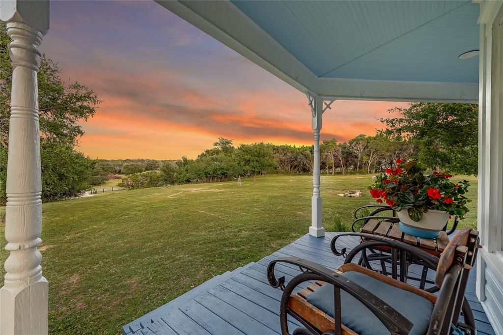 13471 Cedar Valley Road Property Photo 5