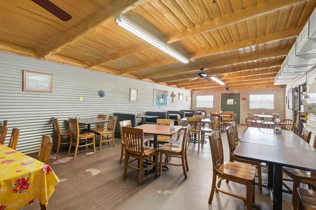 542 Graham Property Photo 15