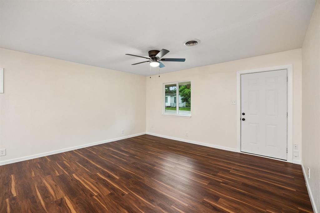 7705 Navajo Trail Property Photo 21