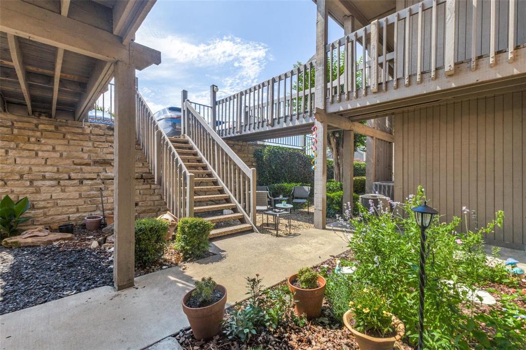 1503 Signal Ridge Place Property Photo 3